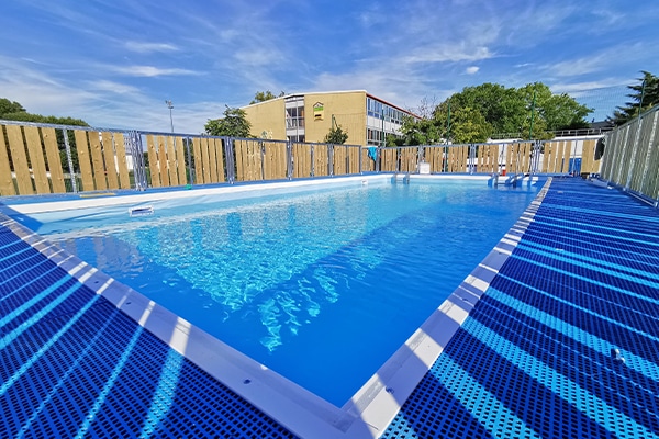 Aquamobile bassin mobile apprentissage nage